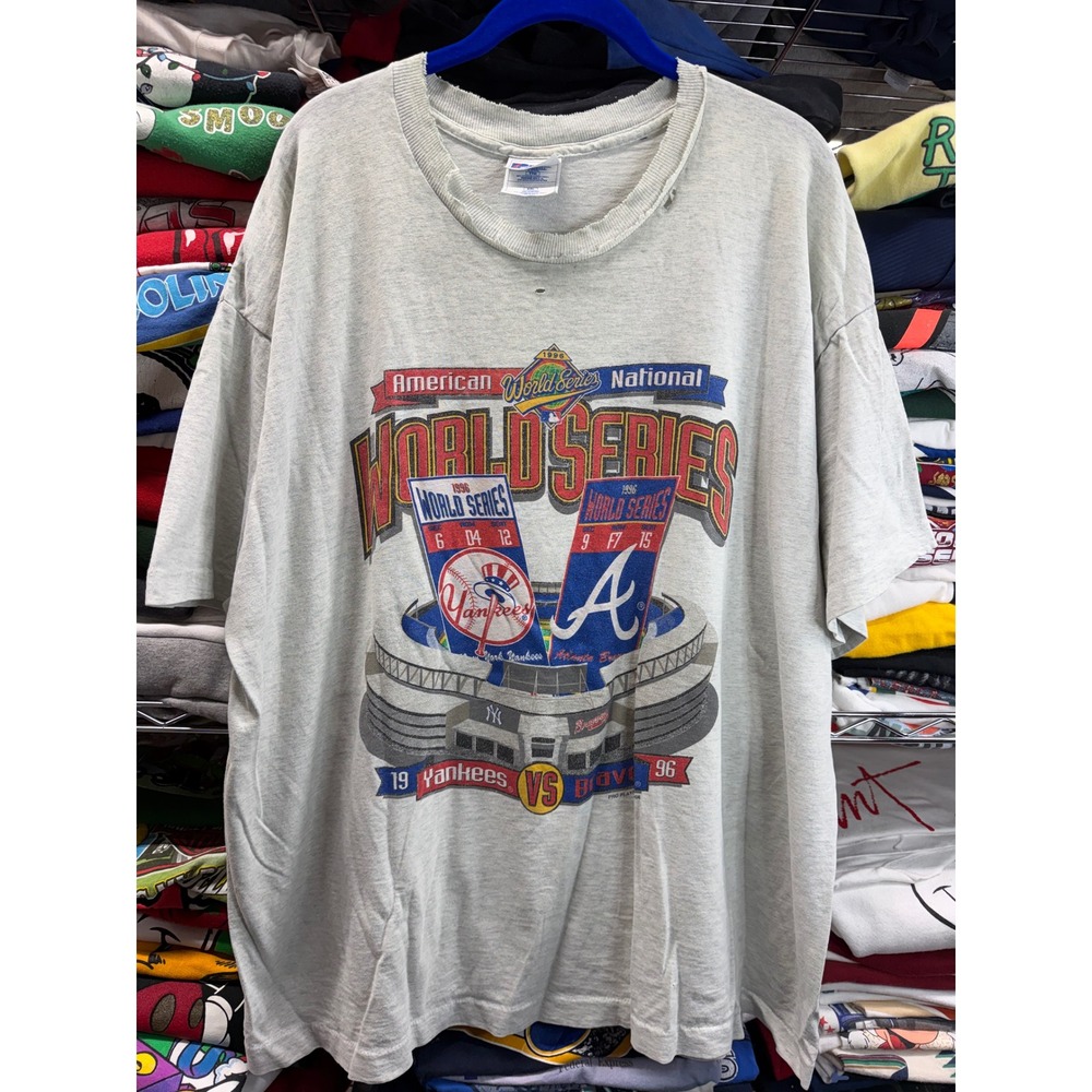 Vintage 1996 World Series Yankees vs Braves T-Shirt Pro Player Gray XXL 90s MLB